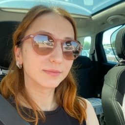 Özge E.