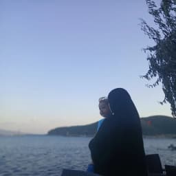 👩🏻🍼Serap B. .