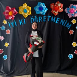 Ayşe T.